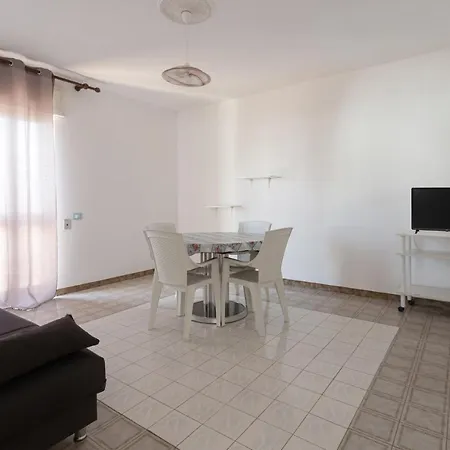 Apartman Trilocale Con Vista Mare E Spiaggia *